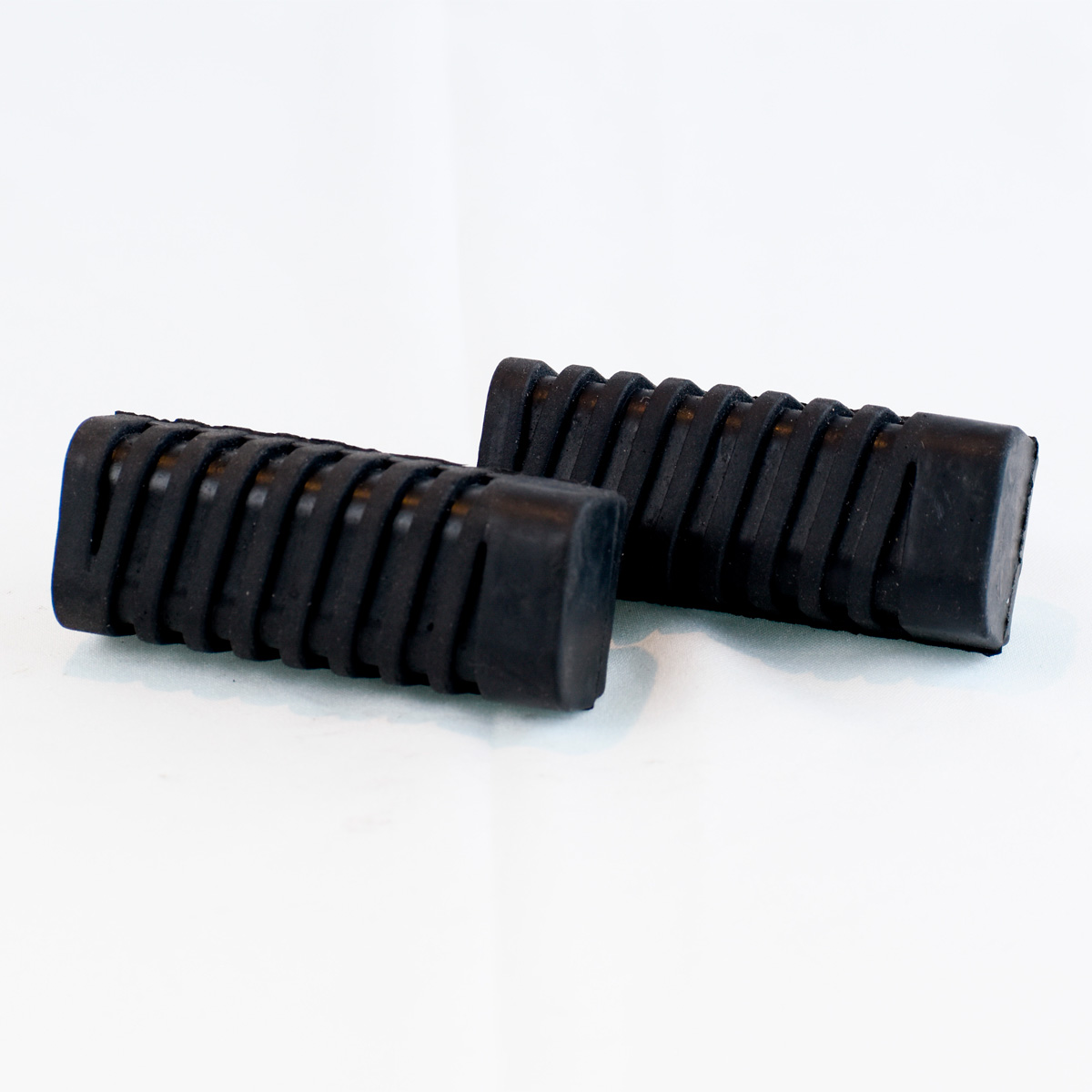 FRONT FOOTREST RUBBER SET
