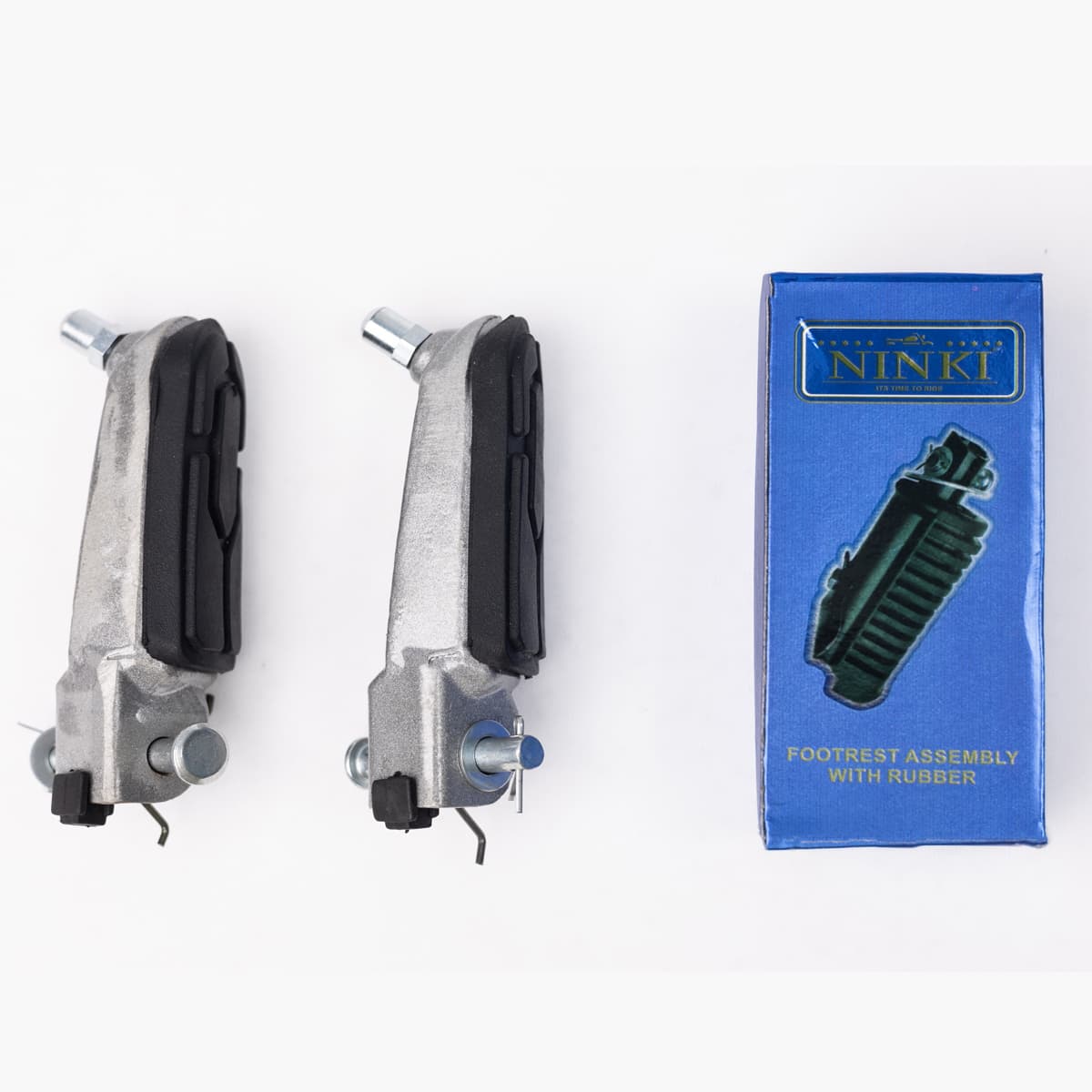 Reposapiés delantero